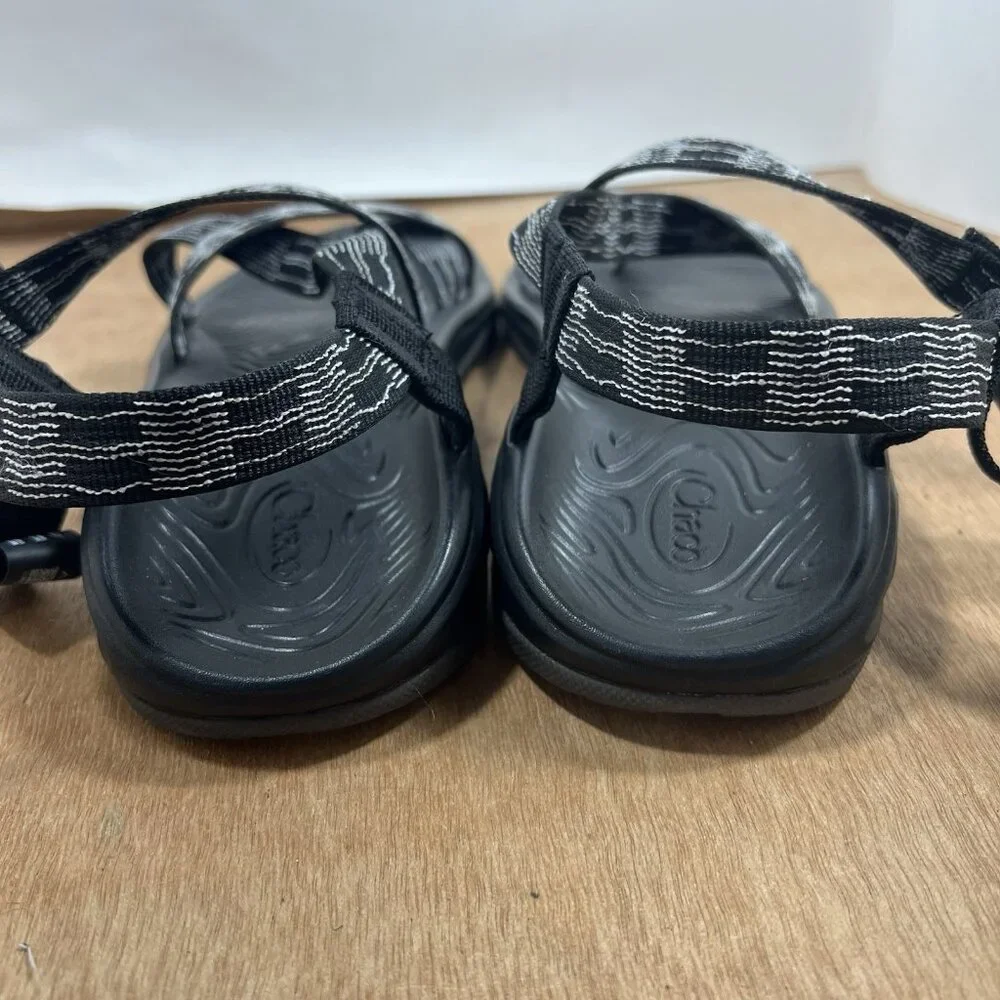 Chaco Women’s Size 11 Waterproof Hiking Sandals Black Strappy